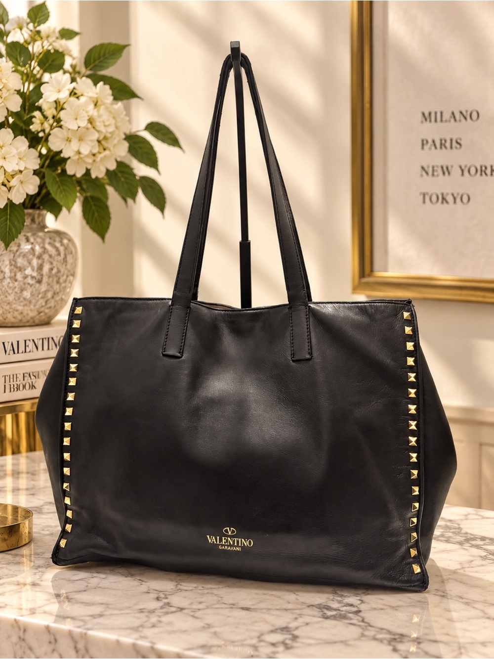Valentino Garavani Rockstud Black Leather Large Tote